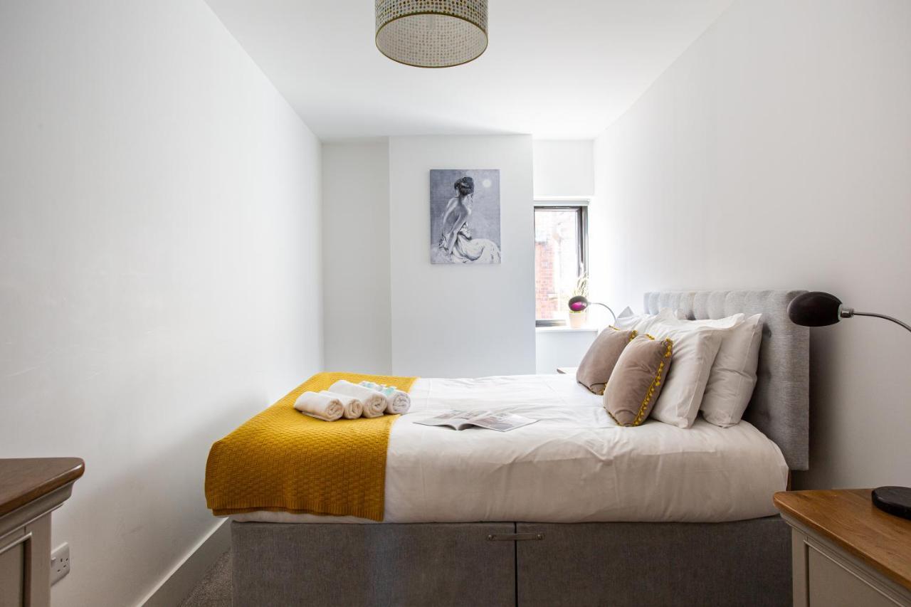 Modern Luxury Apartment, Sleeps 6, Best Location Belfast Exterior foto