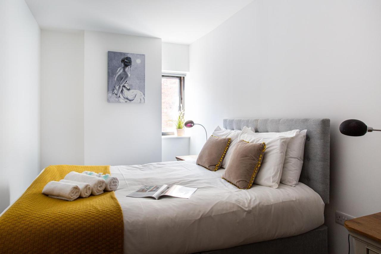Modern Luxury Apartment, Sleeps 6, Best Location Belfast Exterior foto
