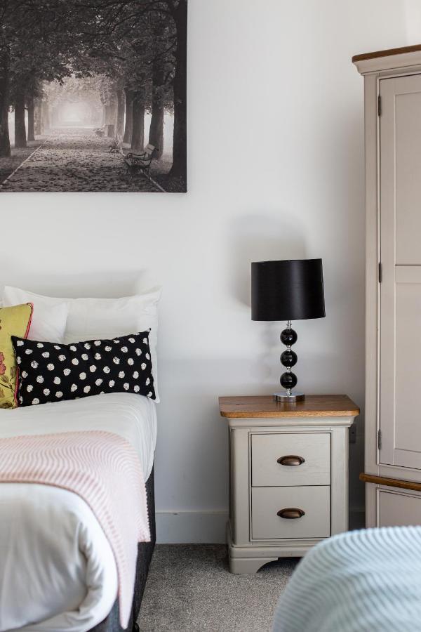 Modern Luxury Apartment, Sleeps 6, Best Location Belfast Exterior foto