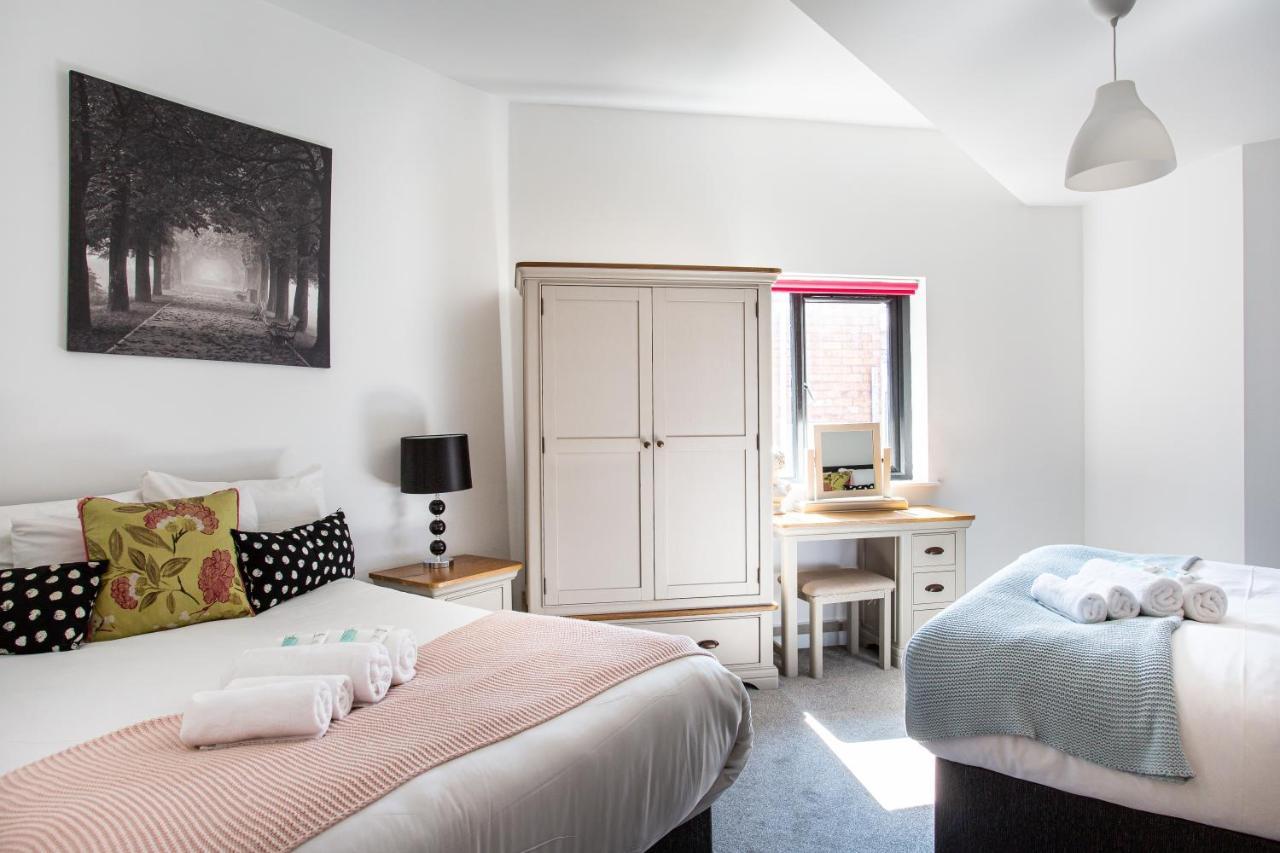 Modern Luxury Apartment, Sleeps 6, Best Location Belfast Exterior foto