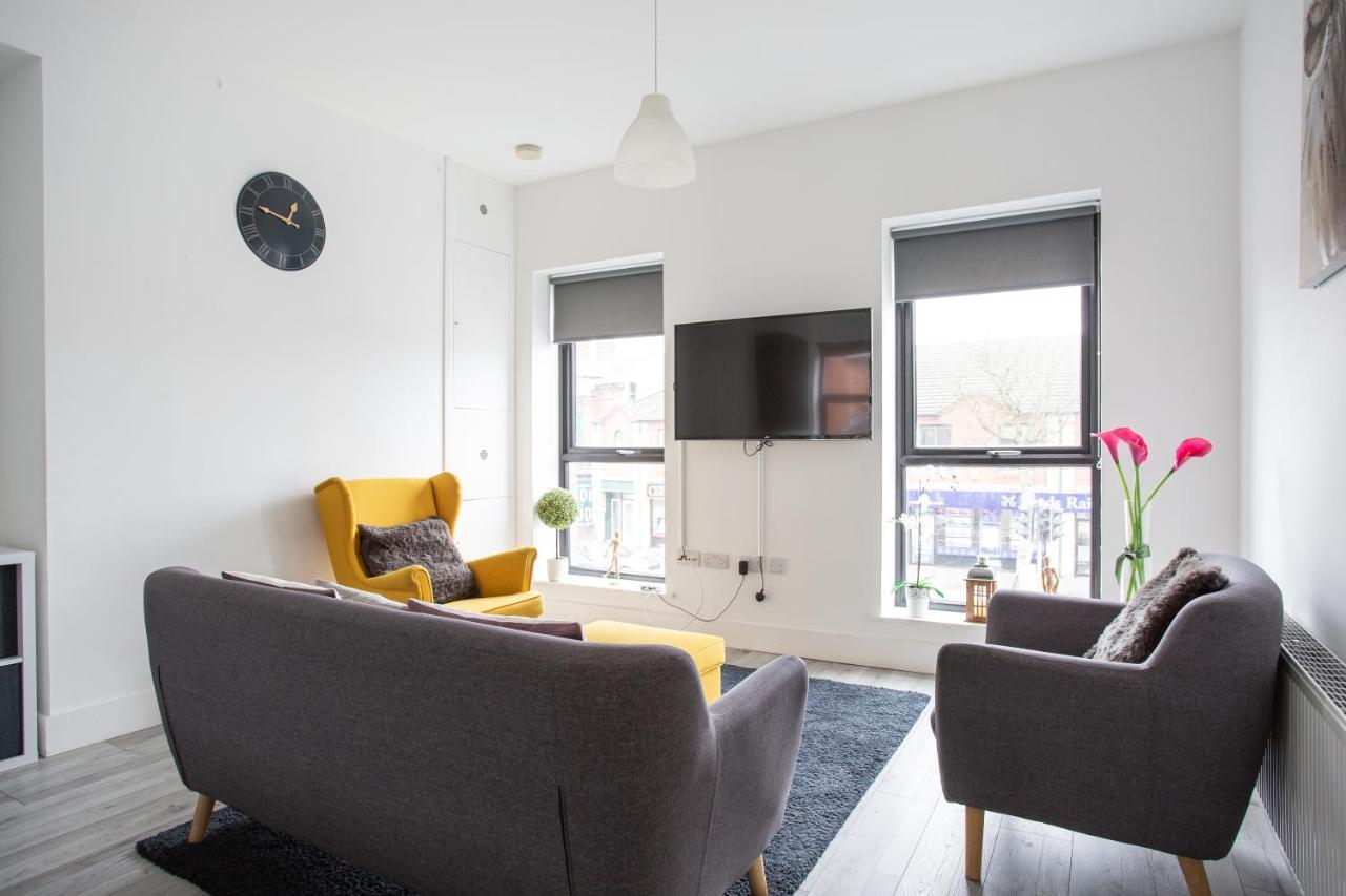 Modern Luxury Apartment, Sleeps 6, Best Location Belfast Exterior foto